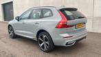Volvo XC60 T6 Plug-in Hybrid 350pk Aut AWD 2025 Grijs, Auto's, Automaat, 4 cilinders, 1969 cc, Leder en Stof