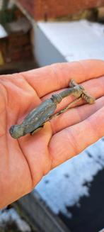 Romeins bronzen fibula, Bodemvondst, Ophalen of Verzenden, Brons