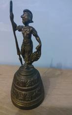 Bronzen beeld bel van een vrouw met speer, Ophalen of Verzenden, Brons