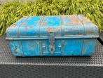 Vintage kist van ijzer, kleur blauw, Minder dan 50 cm, Gebruikt, 50 tot 100 cm, Ophalen of Verzenden