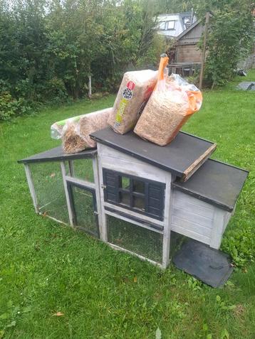 Ruim konijnenhok - hok voor buiten met toebehoren beschikbaar voor biedingen