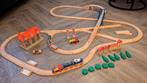 Houten treinbaanset met uitbreidingen, Kinderen en Baby's, Speelgoed | Houten speelgoed, Overige typen, Gebruikt, Ophalen