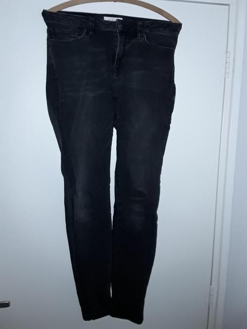 Selected Femme Donkergrijze Skinny Spijkerbroek Maat 28/30, Kleding | Dames, Spijkerbroeken en Jeans, Gedragen, W28 - W29 (confectie 36)