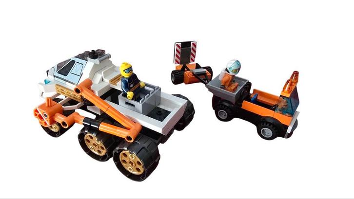 Vintage lego 2x vervoersmiddel, Kinderen en Baby's, Speelgoed | Bouwstenen, Zo goed als nieuw, Overige merken, Ophalen of Verzenden