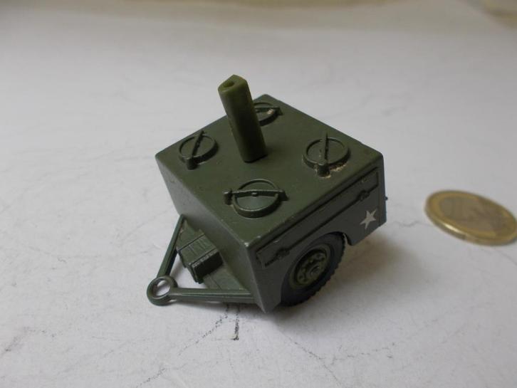 Vintage Solido Verem MILITAIR KITCHEN TRAILER "POPEYE"., Hobby en Vrije tijd, Modelauto's | 1:43, Gebruikt, Overige typen, Solido