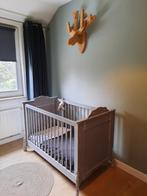 Super mooi brocante ledikant ledikantje grijs incl matras, Ophalen, Zo goed als nieuw, Jongetje of Meisje