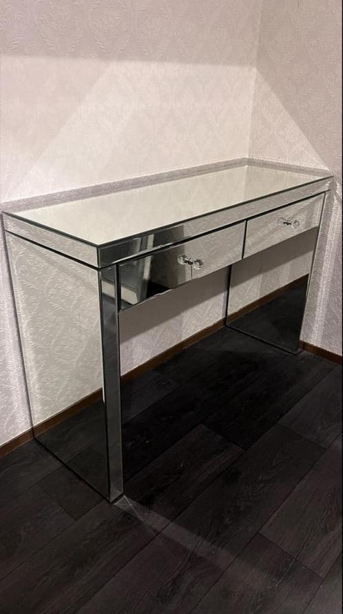 Commode kaptafel, Huis en Inrichting, Tafels | Kaptafels, Zo goed als nieuw, Minder dan 100 cm, Minder dan 50 cm, Glas, Ophalen of Verzenden