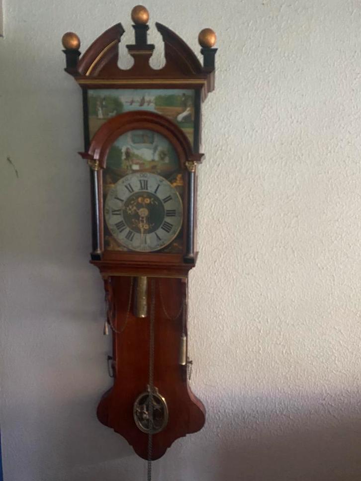 Antieke dubbele kap Tasma staartklok met mechanische, Antiek en Kunst, Antiek | Klokken, Ophalen of Verzenden