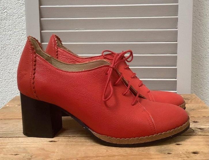 Rode Fly London schoenen maat 39 // als nieuw!, Kleding | Dames, Schoenen, Zo goed als nieuw, Sneakers of Gympen, Rood, Ophalen of Verzenden