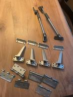 Axa raambeslag, Doe-het-zelf en Verbouw, Hang- en Sluitwerk, Ophalen, Zo goed als nieuw, Rvs