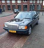 Mercedes-Benz 190-Serie 2.0 E 1986 Zwart Benzine Schuifdak, Auto's, Automaat, Achterwielaandrijving, 4 cilinders, Zwart