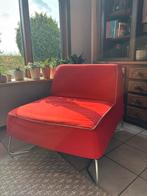 Rode fauteuil (woonkamer stoel), Ophalen, Zo goed als nieuw, Modern