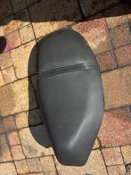 Piaggio zip zadel, Ophalen of Verzenden, Zo goed als nieuw, Zadel, Piaggio