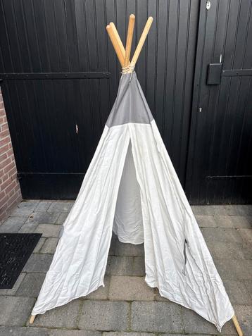 Leuke Kinder Tipi Tent beschikbaar voor biedingen