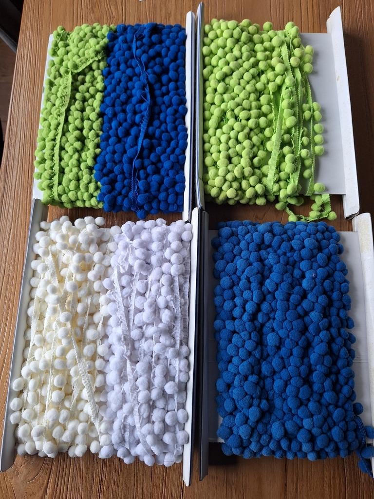 Diverse kleuren pomponband / bolletjesband, Ophalen of Verzenden, Nieuw, Lint, Band of Elastiek