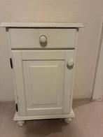 Wit grenen kastje bxdxh 44x30x72, Huis en Inrichting, Kasten | Overige, Ophalen, Gebruikt