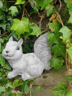 eekhoorn , beton , tuinbeeld, Tuin en Terras, Tuinbeelden, Dierenbeeld, Ophalen of Verzenden, Atw, Beton