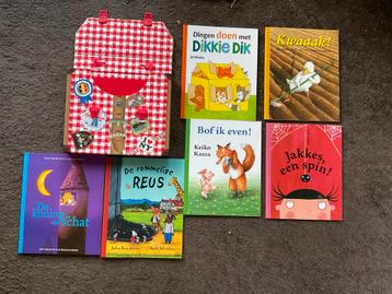 Mijn koffer vol boeken beschikbaar voor biedingen
