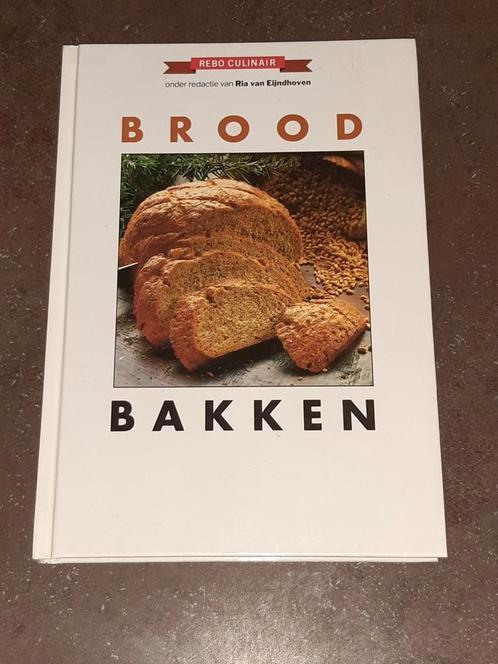 Brood bakken nieuwstaat Ria van Eijndhoven, Boeken, Kookboeken, Zo goed als nieuw, Ophalen of Verzenden