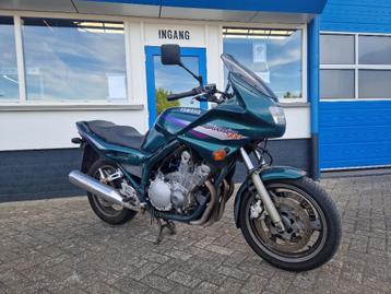 HANDEL of EXPORT , Yamaha diversion xj 900 motorfiets KOOPJE beschikbaar voor biedingen