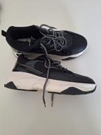 Chunky sneakers zwart-wit mt 40 met glimmertje, Zwart, Ophalen of Verzenden, Sneakers of Gympen, Zo goed als nieuw