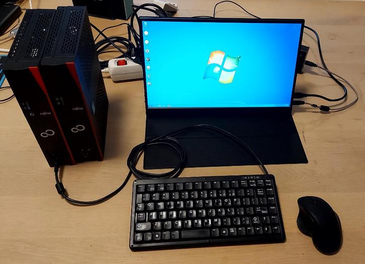 2x Fujitsu Futro S920 + Radeon R5 340X, Computers en Software, Desktop Pc's, Gebruikt, 2 tot 3 Ghz, SSD, 4 GB, Met videokaart