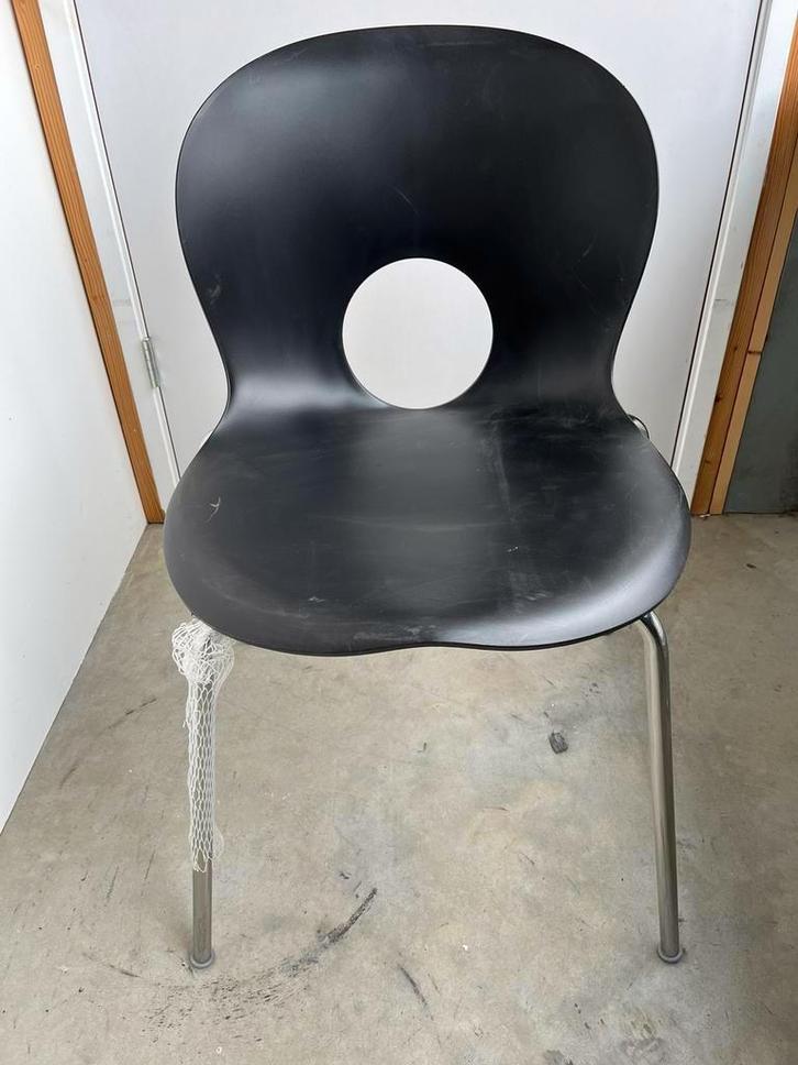 Rexite Olivia 4-poots stapelstoel, Huis en Inrichting, Stoelen, Zo goed als nieuw, Eén, Kunststof, Metaal, Zwart, Ophalen of Verzenden