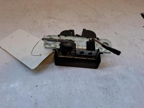 Slotmechaniek Achterklep van een Volkswagen Polo, Auto-onderdelen, Carrosserie en Plaatwerk, Volkswagen, Gebruikt, 3 maanden garantie