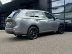 Mitsubishi Outlander 2.0 PHEV Instyle+ Xenon Navi Pano Camer, 4 cilinders, Vierwielaandrijving, Hybride Elektrisch/Benzine, Zilver of Grijs