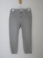 Brax grijze jeans in zomerkwaliteit, Brax, Grijs, Maat 42/44 (L), Ophalen of Verzenden
