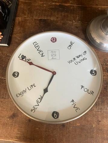 Riviera Maison Wandklok klok zilver wit beschikbaar voor biedingen