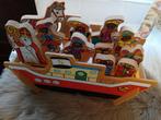 Vintage houten stoomboot met Sinterklaas en 11 speelfiguren., Diversen, Ophalen of Verzenden, Zo goed als nieuw