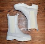 OMNIO - leren chelsea boots Leyton beige - maat 38, Kleding | Dames, Schoenen, Beige, Lage of Enkellaarzen, Nieuw, Ophalen of Verzenden