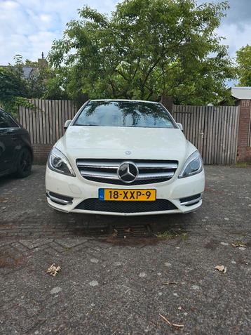 Mercedes-Benz B-Klasse 1.8 CDI BE B180 5DRS Dct7 2012 Wit beschikbaar voor biedingen
