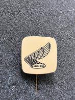 Motoren / Honda, Verzamelen, Speldjes, Pins en Buttons, Ophalen of Verzenden, Zo goed als nieuw