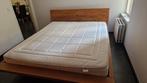 Denzo Bed van Goossens Natuurlijk Eiken Bed met matras, Huis en Inrichting, Ophalen, Bruin, Tweepersoons, Zo goed als nieuw