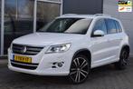 Volkswagen Tiguan 2.0 TDI Sport&Style 4Motion | R-Line | DSG, Auto's, Volkswagen, Automaat, Euro 5, Gebruikt, Zwart