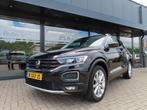 Volkswagen T-ROC 1.5 TSI DSG Style Bns Ecc Nav Pano Led Trek, 1254 kg, Euro 6, 4 cilinders, 150 pk