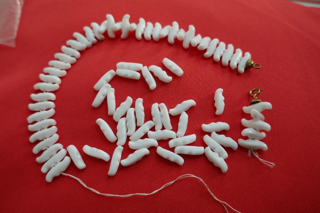 Aparte Kralen Ketting -  losse kralen, Hobby en Vrije tijd, Kralen en Sieraden maken, Verzenden, Gebruikt, Kraal