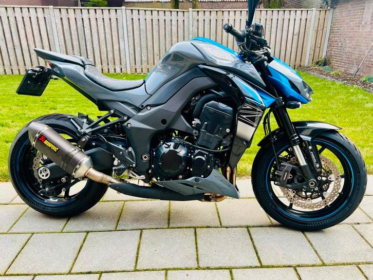 Kawasaki Z1000 ABS  Akrapovic / 2018, Motoren, Motoren | Kawasaki, Bedrijf, Naked bike, meer dan 35 kW, 4 cilinders, Motorrijbewijs A