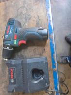 Bosch GSR 10,8-LI Accuboormachine met Oplader, Doe-het-zelf en Verbouw, Gereedschap | Boormachines, Ophalen of Verzenden, Gebruikt