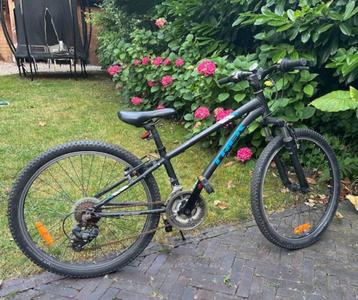 Kinder Mountainbike - Trek Precaliber 24 8-speed Suspension  beschikbaar voor biedingen