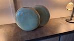 Mooie vazen.De kleur is groen .Hoog 30 cm Breed 33 cm, Huis en Inrichting, Woonaccessoires | Vazen, Ophalen, Overige materialen