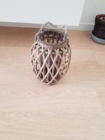 Leuke windlicht, Huis en Inrichting, Woonaccessoires | Kandelaars en Kaarsen, Ophalen of Verzenden, Zo goed als nieuw, Hout, 25 tot 50 cm