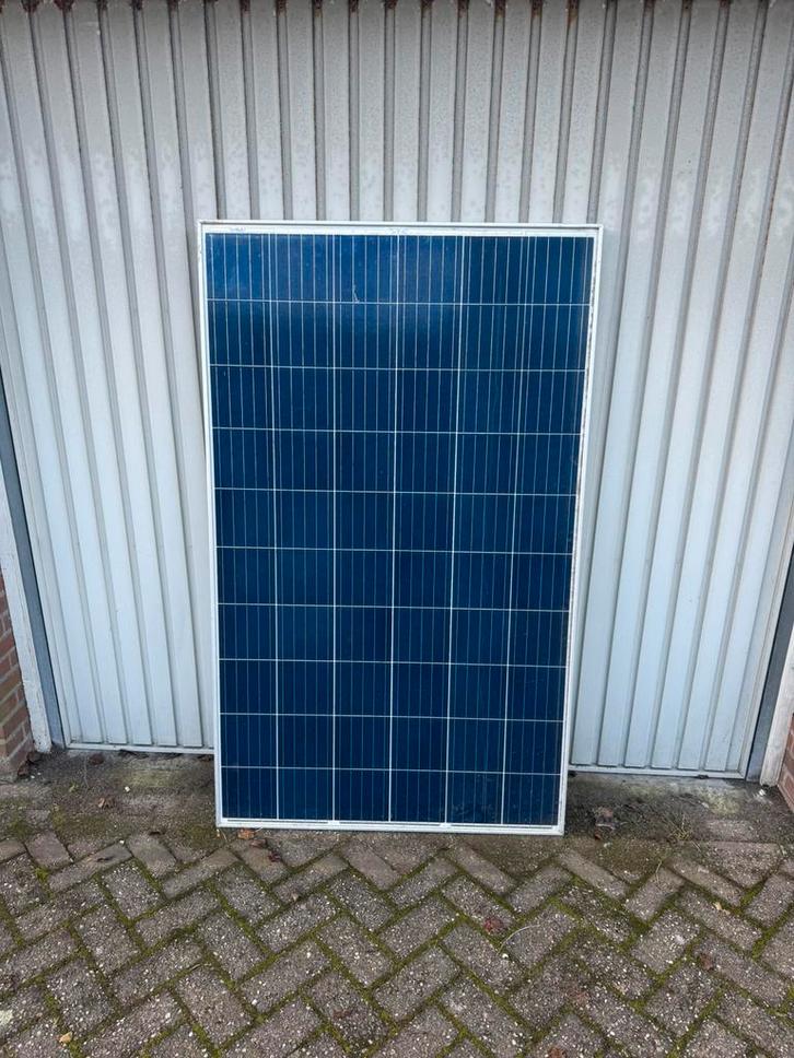5x Zonnepaneel CSUN270-60P + GoodWe omvormer + bekabeling, Doe-het-zelf en Verbouw, Zonnepanelen en Toebehoren, Gebruikt, Compleet systeem