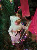 Fred van leer kerstbal ornament astronaut, Diversen, Ophalen of Verzenden, Zo goed als nieuw
