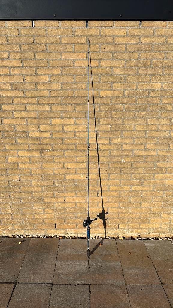 Abu garcia combo revo beetcaster set! Weinig gebruikt., Watersport en Boten, Hengelsport | Roofvissen, Zo goed als nieuw, Complete set