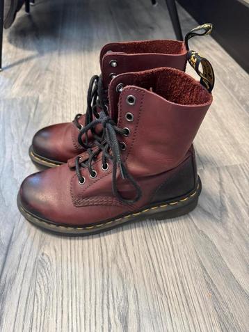 Dames Dr. Martens Schoenen Laarzen Maat 36 beschikbaar voor biedingen