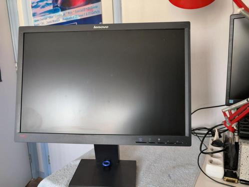 !Lenovo Thinkvision L250PW0, Computers en Software, Monitoren, Gebruikt, 60 Hz of minder, DVI, VGA, Kantelbaar, TN, Overige resoluties