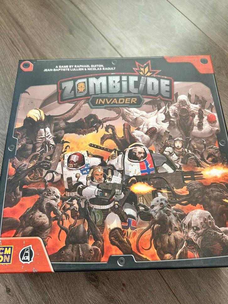 Zombicide: Invader (ENG), Hobby en Vrije tijd, Gezelschapsspellen | Bordspellen, Zo goed als nieuw, Een of twee spelers, Drie of vier spelers